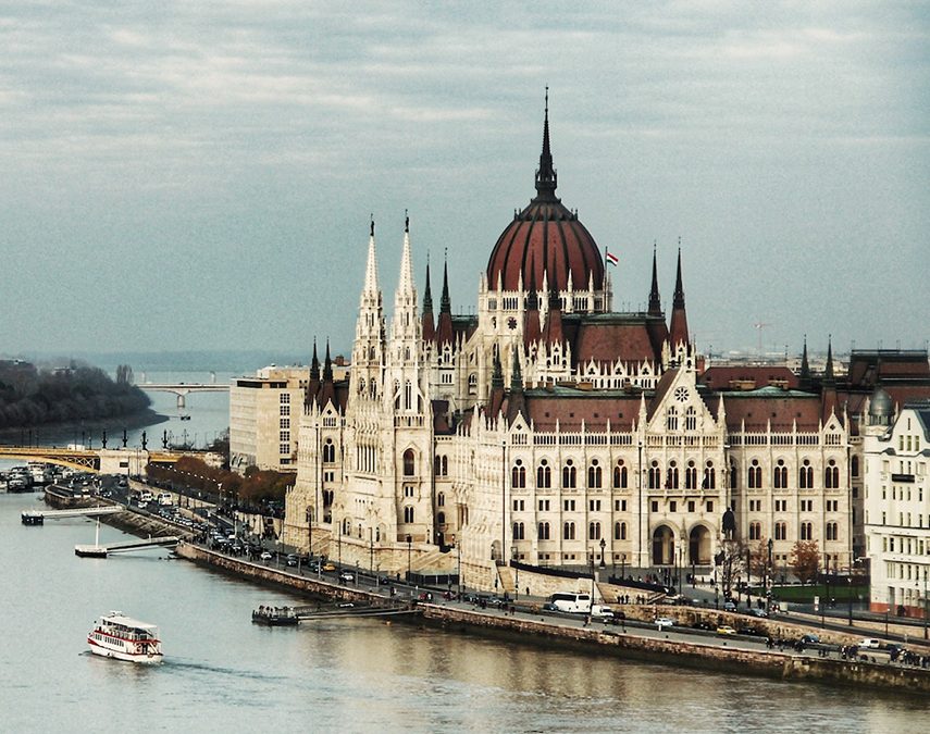Budapest (BUD)